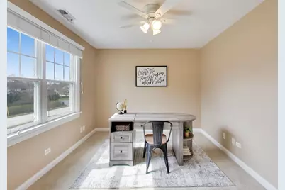 1212 W Clarendon Road, Arlington Heights, IL 60004 - Photo 24