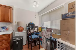 6833 N Kedzie Ave, Chicago, IL 60645 - Photo 22