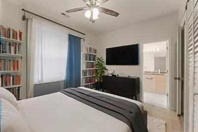 2212 W Monroe Street #2W, Chicago, IL 60612 - Photo 6
