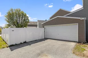 434 Victoria Cir, Park Forest, IL 60466 - Photo 16