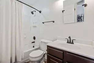 434 Victoria Cir, Park Forest, IL 60466 - Photo 10