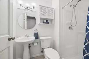 118 S Beverly St, Wheaton, IL 60187 - Photo 8