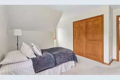 2212 Crystal Way, Crystal Lake, IL 60012 - Photo 26
