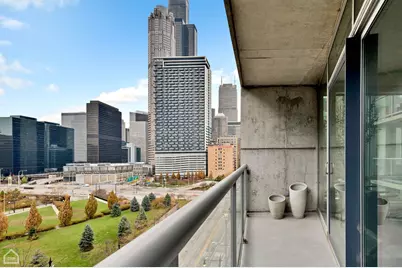 611 S Wells Street #904, Chicago, IL 60607 - Photo 14