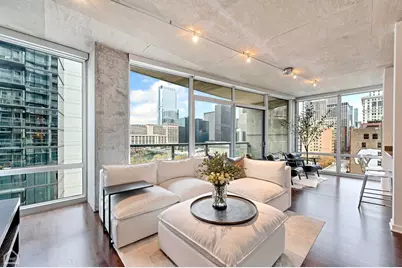 611 S Wells Street #904, Chicago, IL 60607 - Photo 2
