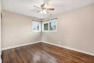 8718 Cranbrook Ln, Bridgeview, IL 60455 - Photo 8