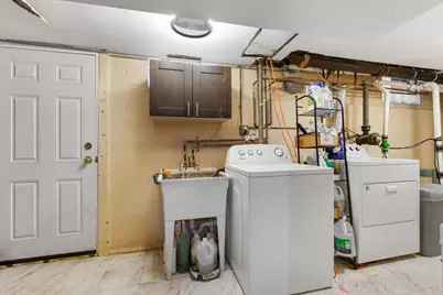 1751 W Chase Avenue, Chicago, IL 60626 - Photo 16