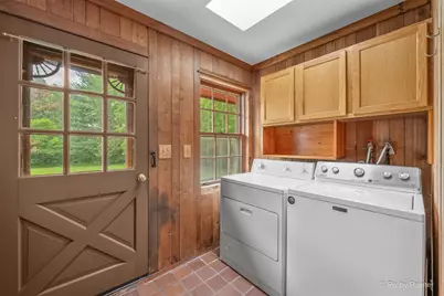 43W870 McDonald Road, Elgin, IL 60124 - Photo 20