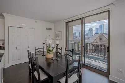 635 N Dearborn Street #701, Chicago, IL 60654 - Photo 16