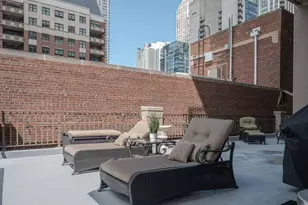 635 N Dearborn St, Chicago, IL 60654 - Photo 30
