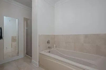 635 N Dearborn Street #701, Chicago, IL 60654 - Photo 22