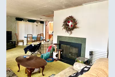 2401 Fairview Avenue, Johnsburg, IL 60051 - Photo 24