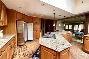 2401 Fairview Ave, Johnsburg, IL 60051 - Photo 18