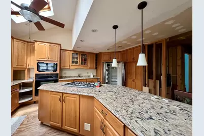 2401 Fairview Avenue, Johnsburg, IL 60051 - Photo 14