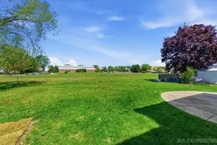 1340 Nantucket Ct, Carol Stream, IL 60188 - Photo 32