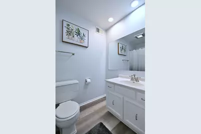 225 Lake Boulevard #560, Buffalo Grove, IL 60089 - Photo 26