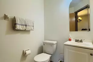 2164 Seaver Ln, Hoffman Estates, IL 60169 - Photo 22