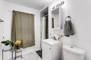 4951 W Concord Pl, Chicago, IL 60639 - Photo 16