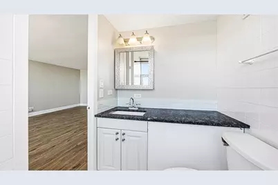 3110 N Sheridan Road #1807, Chicago, IL 60657 - Photo 16