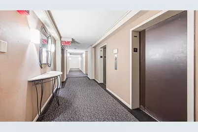 3110 N Sheridan Road #1807, Chicago, IL 60657 - Photo 4