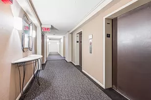3110 N Sheridan Rd, Chicago, IL 60657 - Photo 4