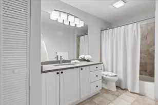 2512 N Bosworth Ave, Chicago, IL 60614 - Photo 14