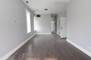 2858 S St Louis Ave, Chicago, IL 60623 - Photo 2
