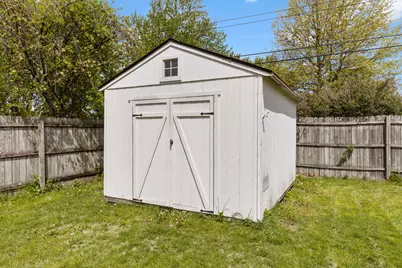 2120 Coronet Road, Loves Park, IL 61111 - Photo 16