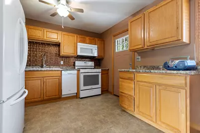 2120 Coronet Road, Loves Park, IL 61111 - Photo 4