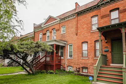 10433 S Corliss Avenue, Chicago, IL 60628 - Photo 2
