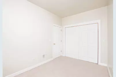 10433 S Corliss Avenue, Chicago, IL 60628 - Photo 14