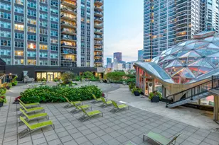 400 E Randolph St, Chicago, IL 60601 - Photo 22