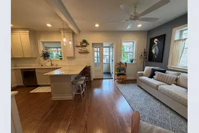 6811 N Osceola Avenue, Chicago, IL 60631 - Photo 14
