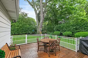 404 Sunset Dr, Wilmette, IL 60091 - Photo 44
