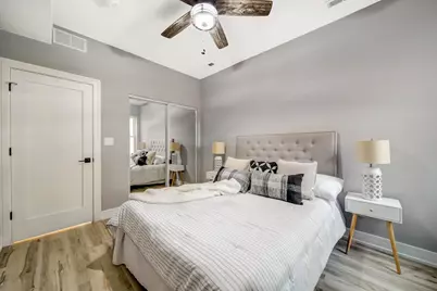 6355 N Paulina Street, Chicago, IL 60660 - Photo 14