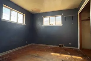 3709 W 66th Pl, Chicago, IL 60629 - Photo 6