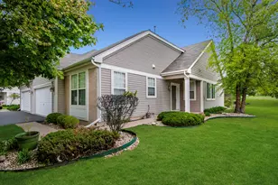 2216 Woodview Ave, Joliet, IL 60431 - Photo 2