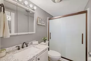 35 S Baybrook Dr, Palatine, IL 60074 - Photo 22