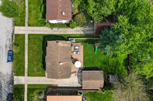 453 S Park St, Westmont, IL 60559 - Photo 48