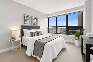 2930 N Sheridan Rd, Chicago, IL 60657 - Photo 18