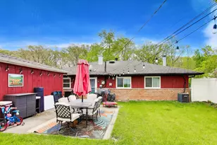 126 Monee Rd, Park Forest, IL 60466 - Photo 6