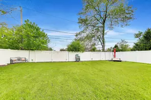 126 Monee Rd, Park Forest, IL 60466 - Photo 2