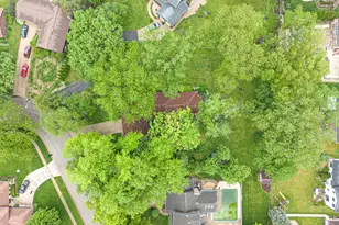 16 Green Ridge Rd, Elgin, IL 60120 - Photo 8
