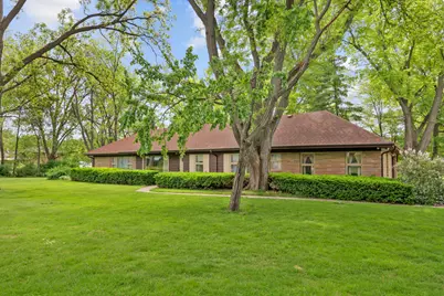 16 Greenridge Road, Elgin, IL 60120 - Photo 10