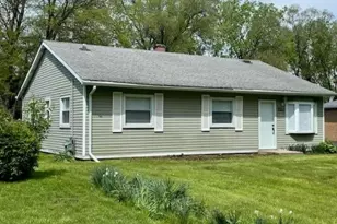 15352 Troy Ave, Markham, IL 60428 - Photo 2