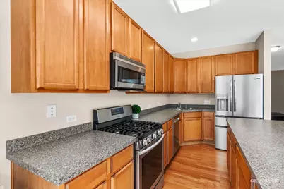 1005 Hummingbird Way, Bartlett, IL 60103 - Photo 8