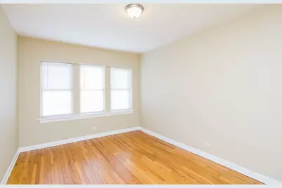 4435 W Fullerton Avenue #3, Chicago, IL 60639 - Photo 8