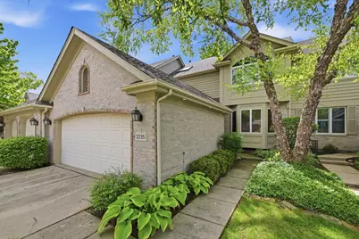 2235 Tamarack Drive, Downers Grove, IL 60515 - Photo 2