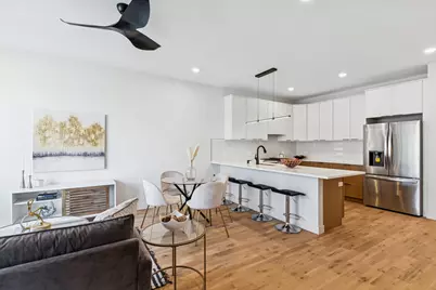 4208 S Calumet Avenue #301, Chicago, IL 60653 - Photo 6