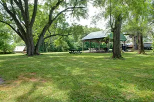 17049 W Edwards Rd, Antioch, IL 60002 - Photo 50